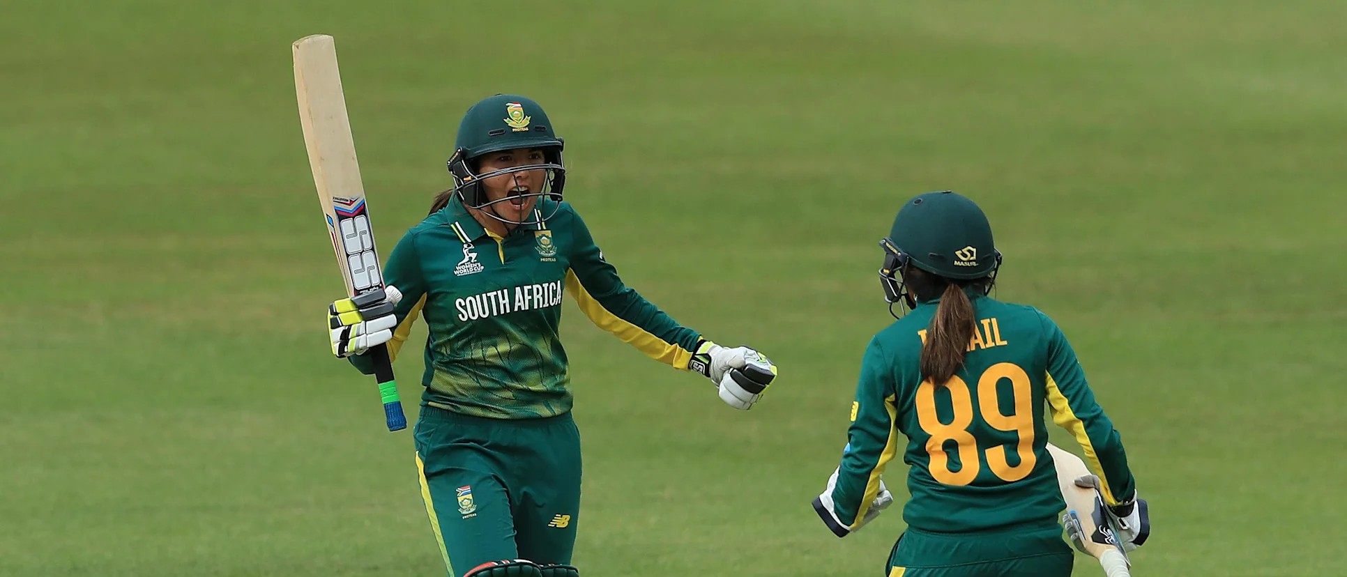 Logo of South Africa’s opening victory was less straightforward, as it needed an eighth-wicket stand of 30 runs from Sune Luus and Shabnim Ismail to beat Pakistan