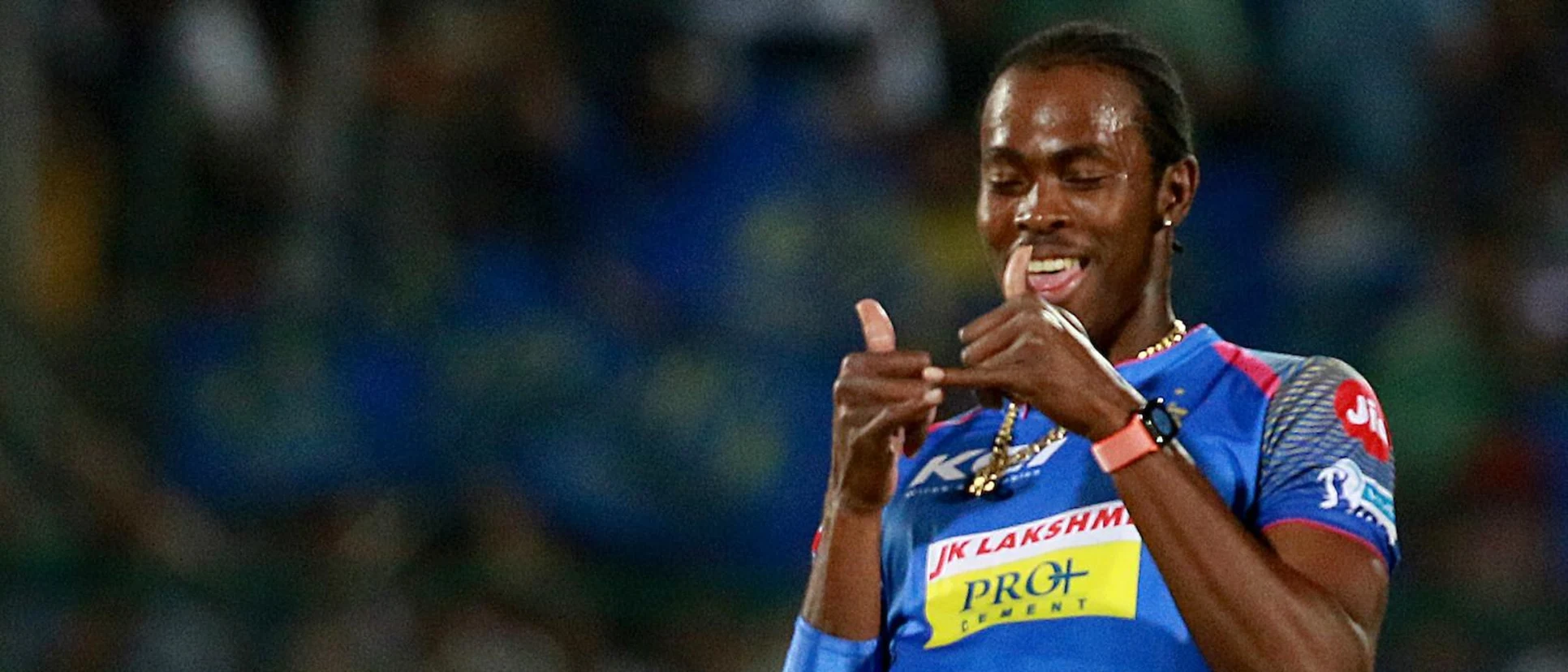 Logo of Jofra Archer returned 3/22 on his IPL debut