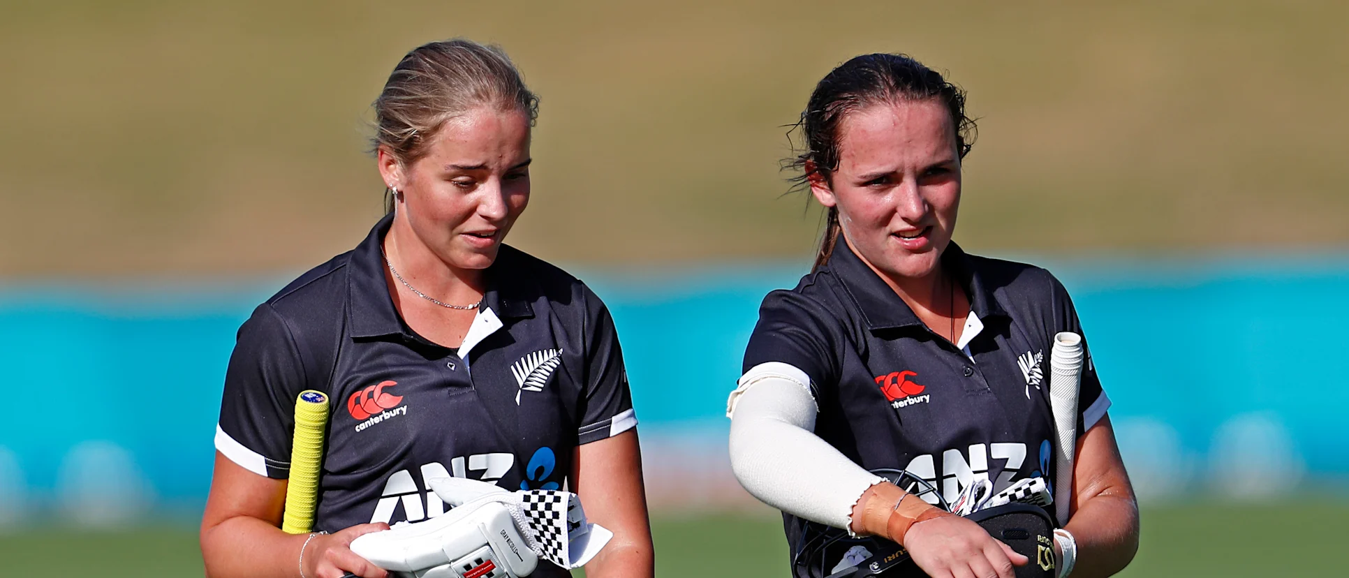 Logo of Jess and Amelia Kerr after the win against India