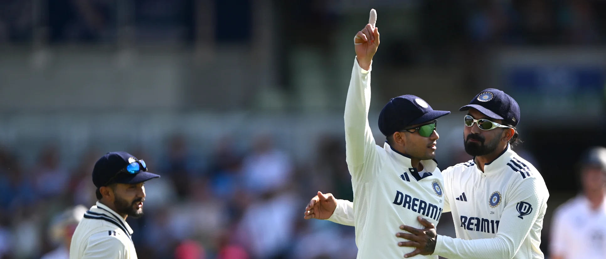 Gill celebrates with KL Rahul