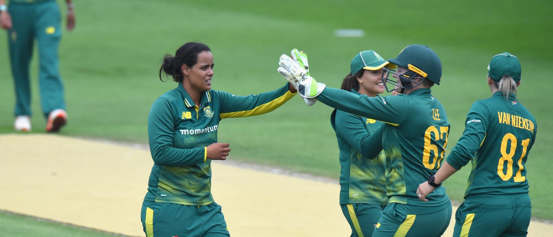CSA women