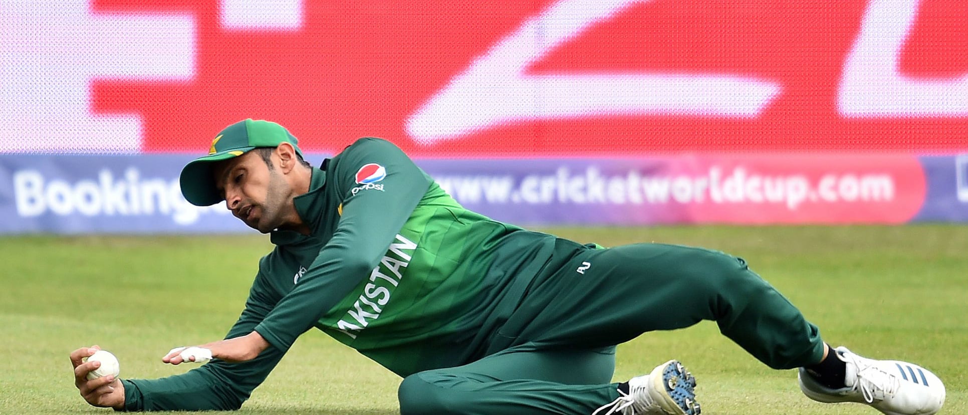 Shoaib Malik does not have a single hundred in the last 2 years and has also only picked up 4 wickets in the interim