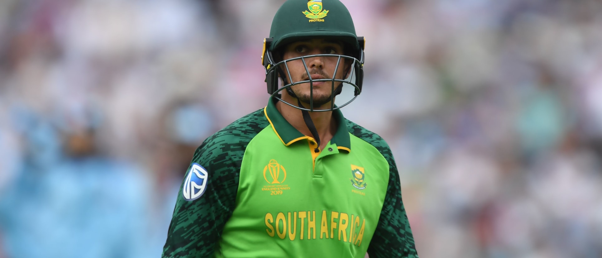 Quinton de Kock would be a shrewd pick as your wicket-keeper