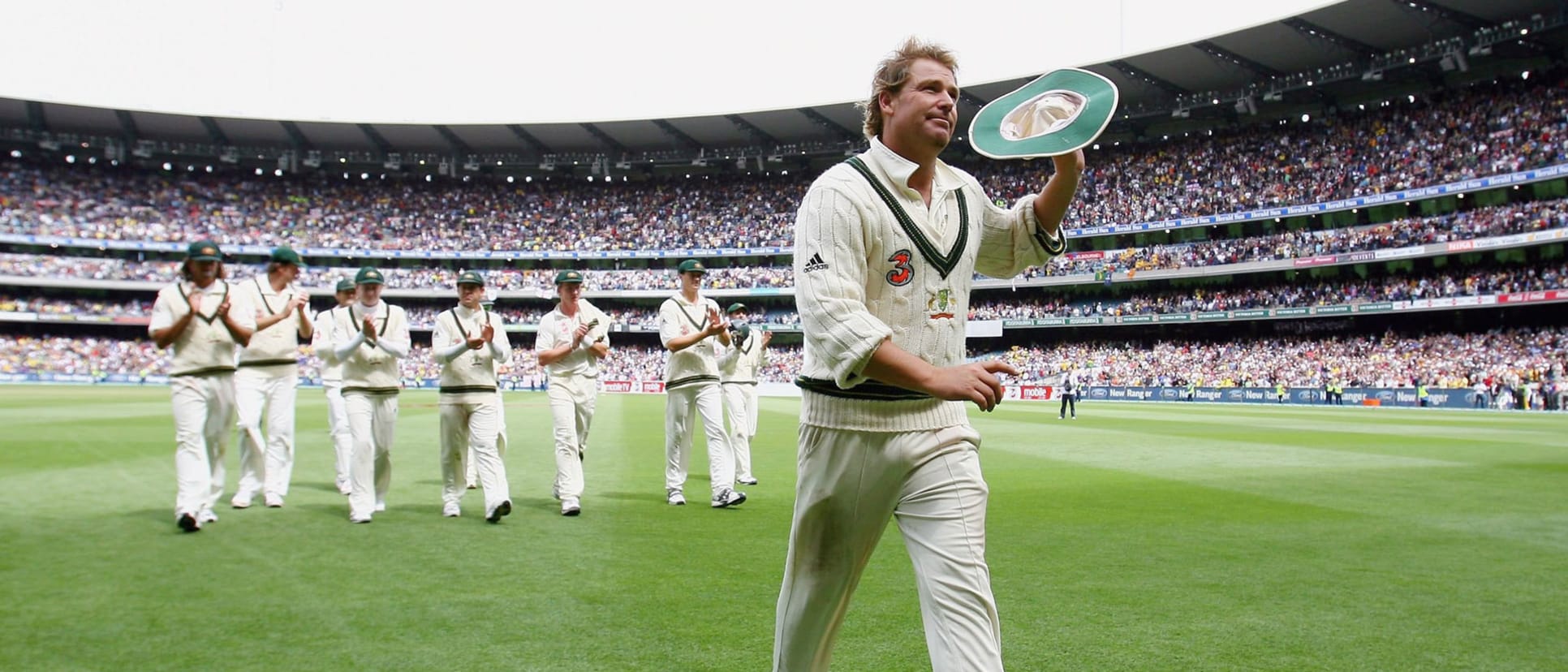 Warne-tribute