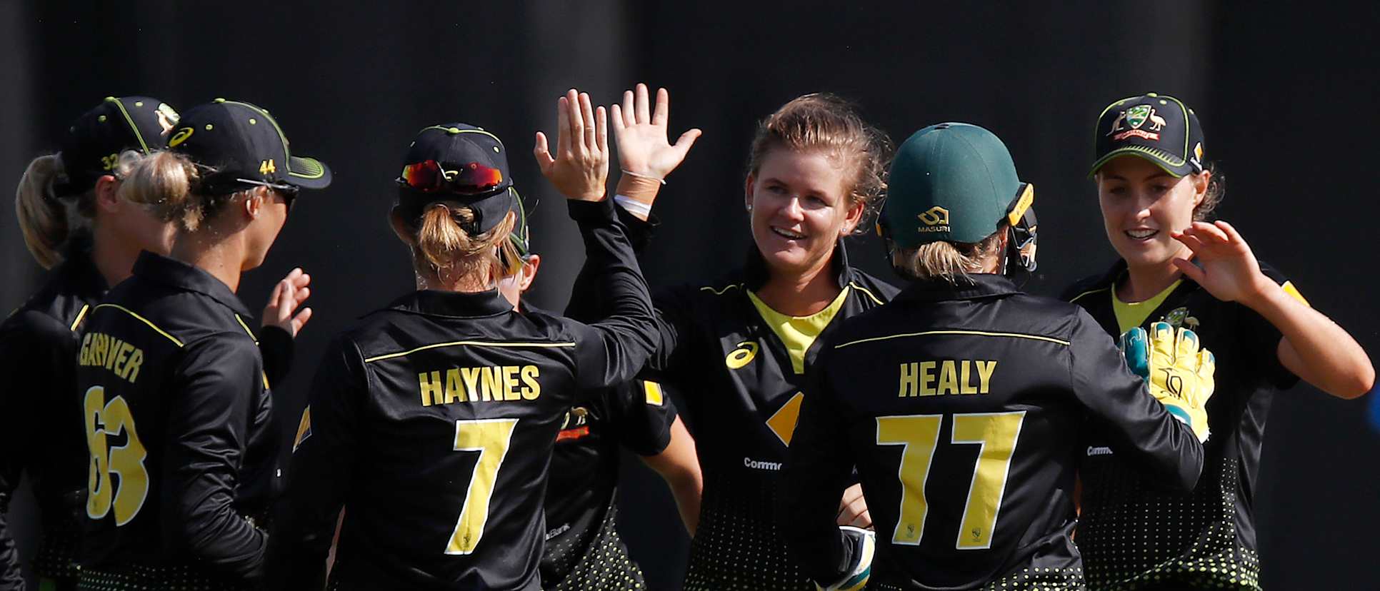 Jess Jonassen returned figures of 5/12 in her four overs