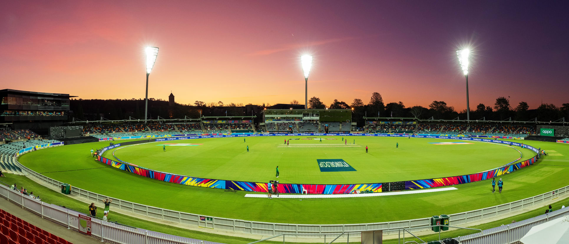 A general view of play during the ICC Women's T20 Cricket World Cup match between the West Indies and Pakistan at Manuka Oval on February 26, 2020 in Canberra, Australia.