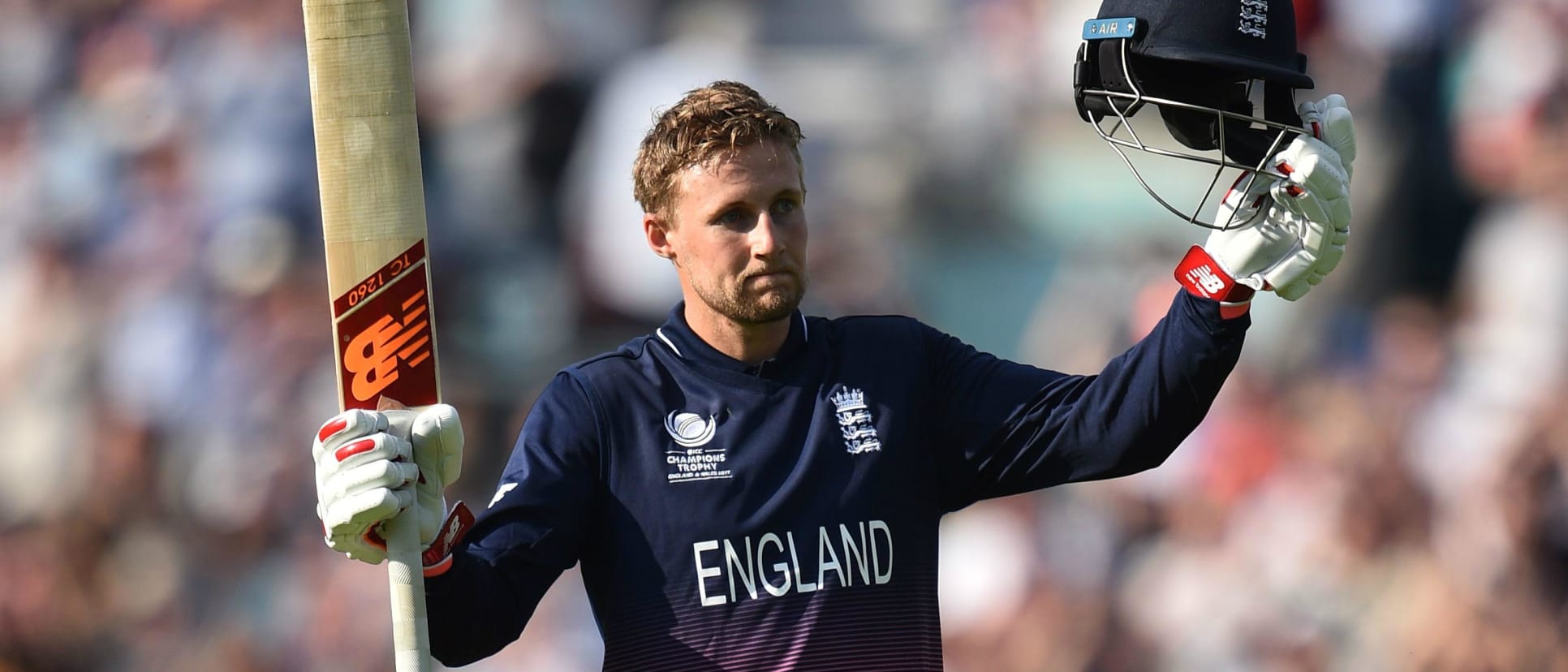 Joe Root made an unbeaten hundred.