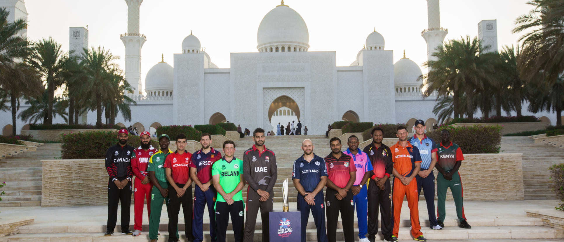 All 14 Captains outside the Grand Mosque