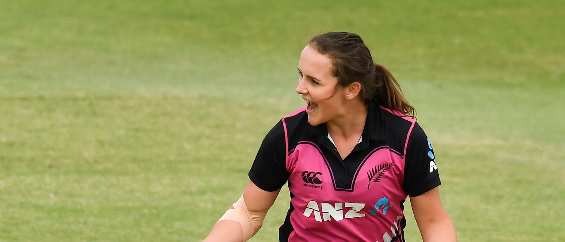 Amelia Kerr marks surprise opposition as favourite cricketing challenge