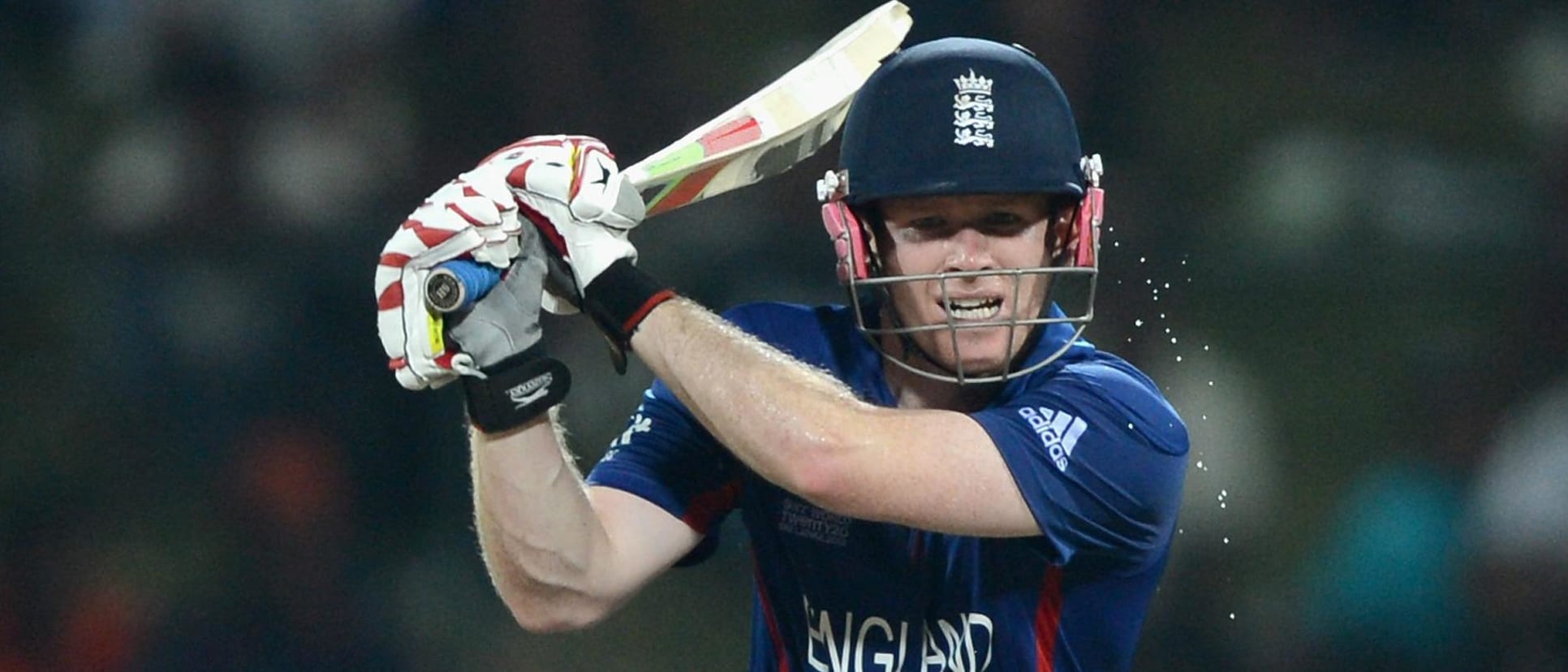 Eoin Morgan smashed the last ball for six to give England a series-levelling win