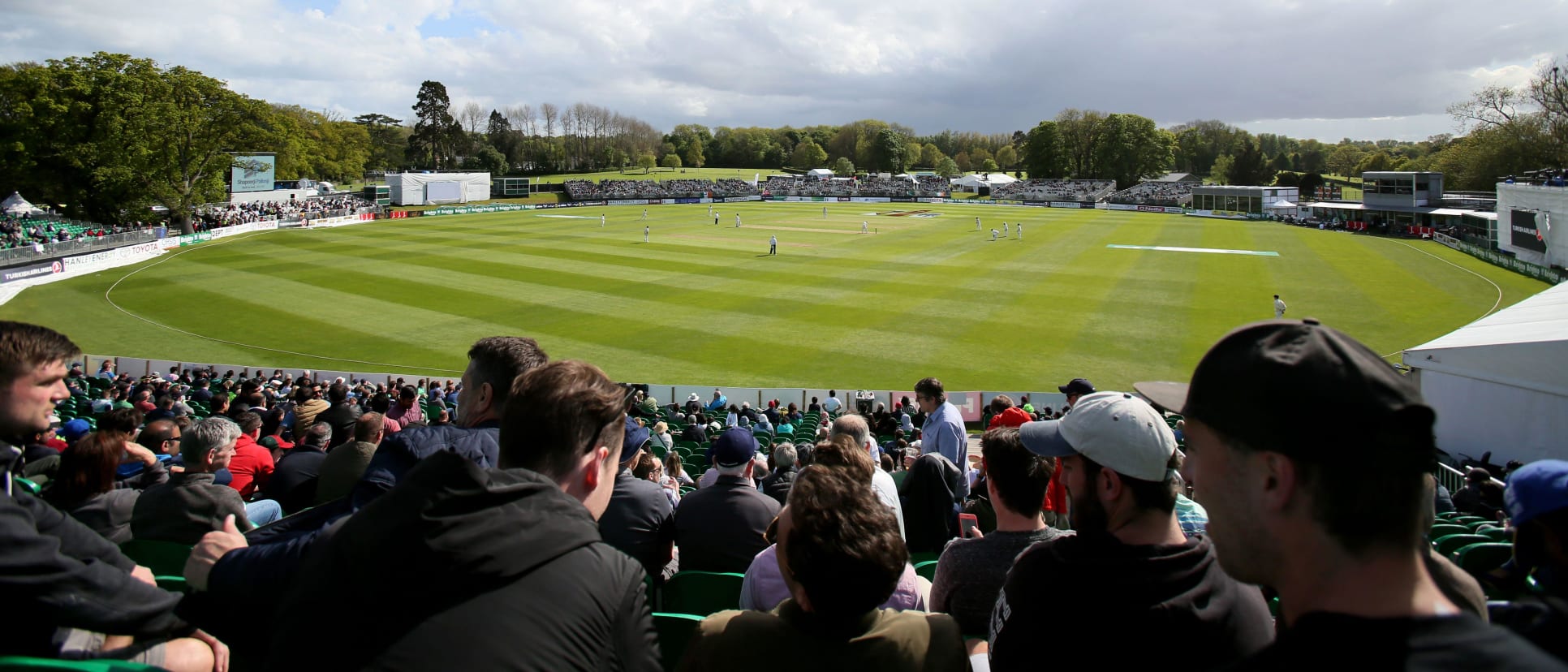Ireland crowd