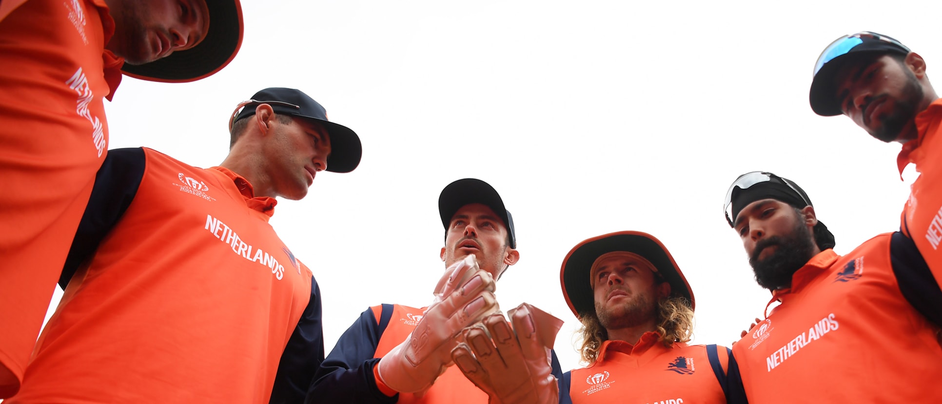 Scott Edwards of Netherlands speaks to their side in the huddle during the ICC Men's Cricket World Cup Qualifier Zimbabwe 2023 Super 6 match between Netherlands and Oman