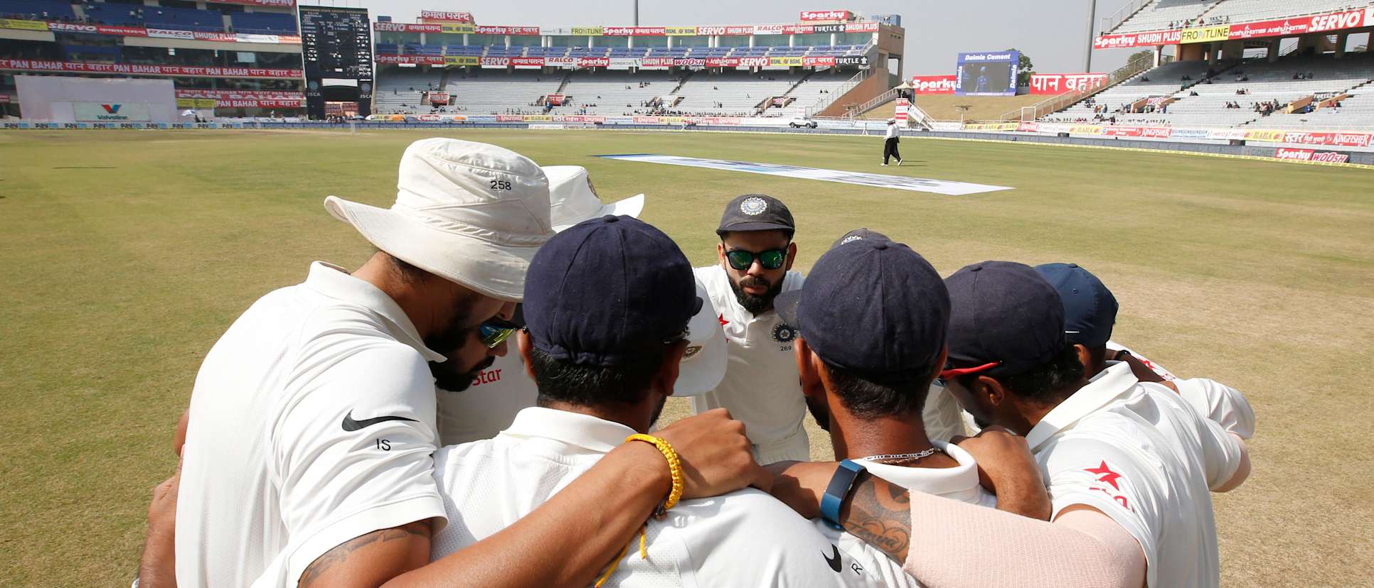 Team gathers before the match starts