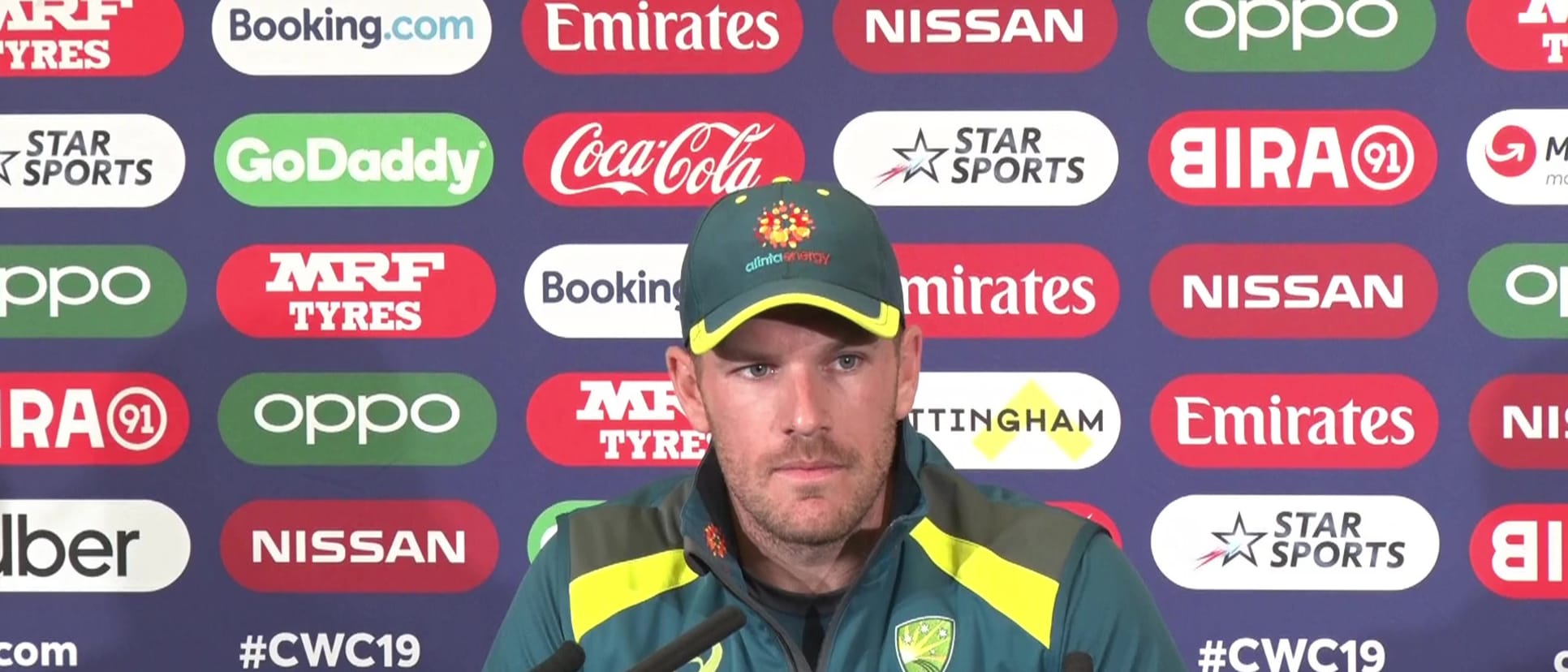 Aaron-Finch-AUSTRALIA-PRE-CWC-05JUNE19_Moment