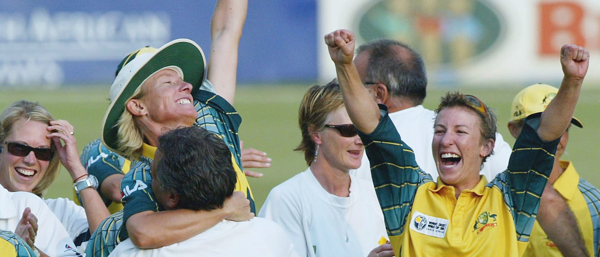 Fitzpatrick celebrates Australia's 2005 World Cup triumph with teammates