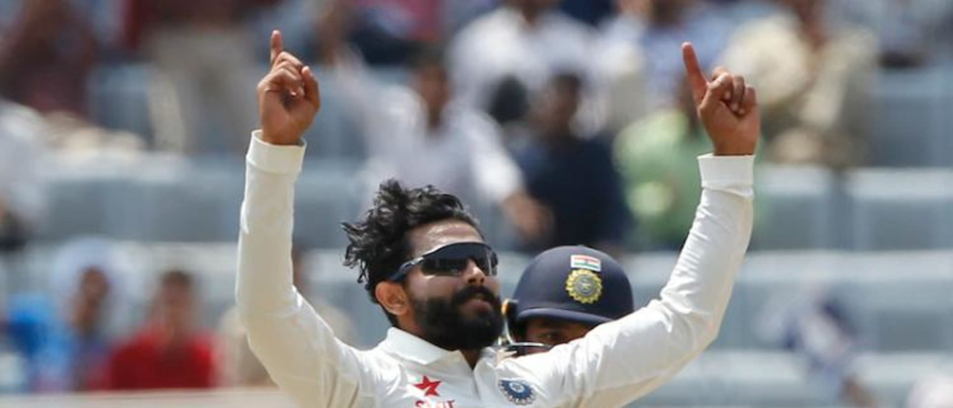 Ravindra Jadeja celebrates the wicket