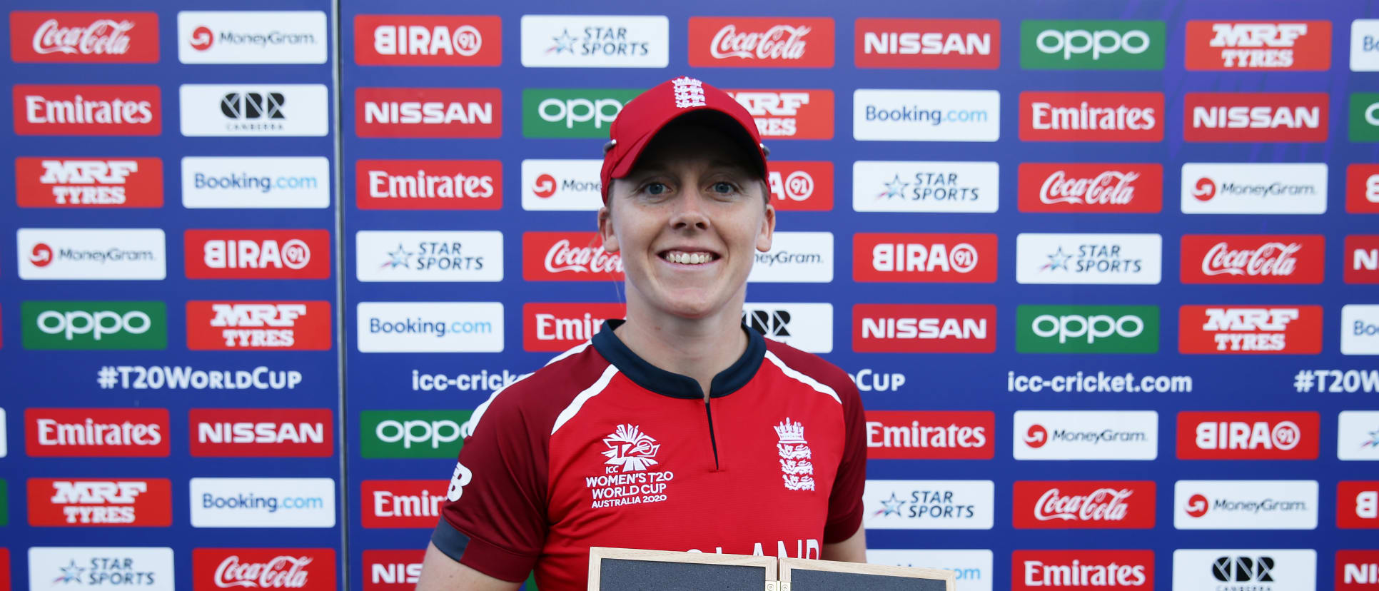 England captain Heather Knight poses with the player of the match award after the ICC Women's T20 Cricket World Cup match between England and Thailand at Manuka Oval on February 26, 2020 in Canberra, Australia.