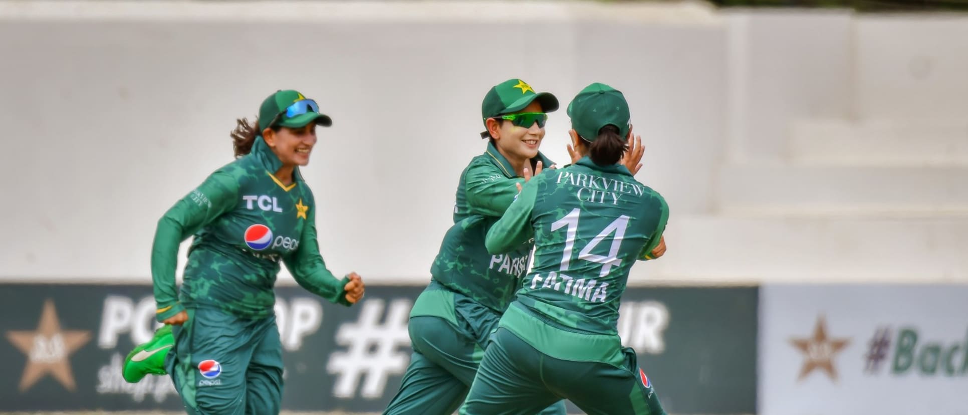 Pakistan celebrate