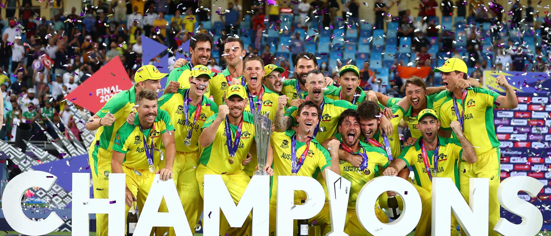 Aaron Finch of Australia lifts the ICC Men's T20 World Cup Trophy following the ICC Men's T20 World Cup final match between New Zealand and Australia at Dubai International Stadium on November 14, 2021 in Dubai, United Arab Emirates.