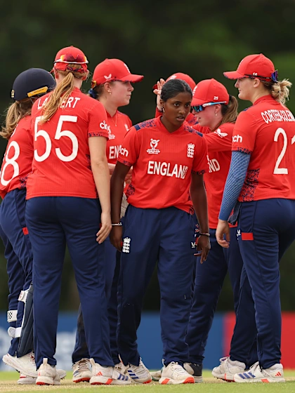 Katie Jones' swift glovework gets two stumpings | U19WC 2025