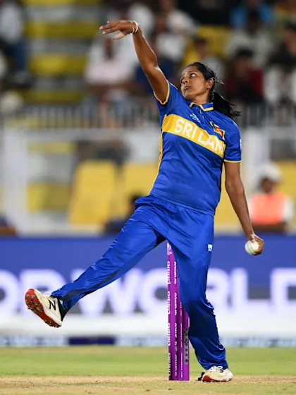 Inoka Ranaweera with the big scalp of Harmanpreet | Rexona POTD | CWC25
