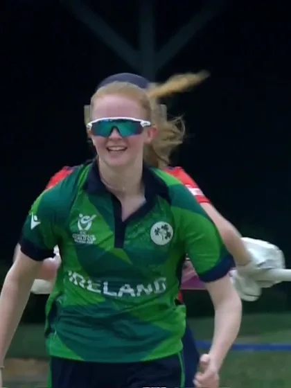 E Thomas with a Batting vs IRE-WU19 Ireland Women Under-19