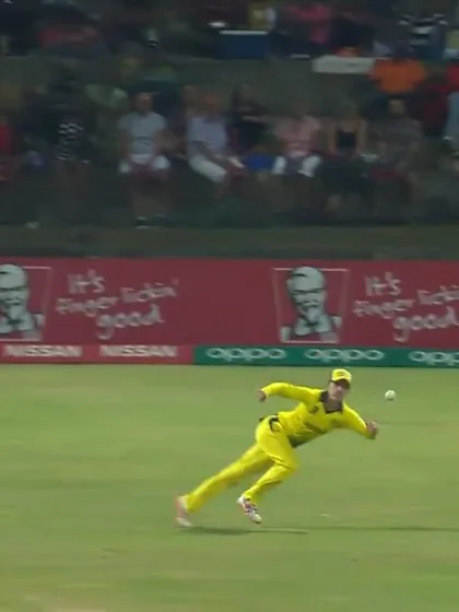AUS v ENG: Danielle Wyatt survives multiple dropped catches