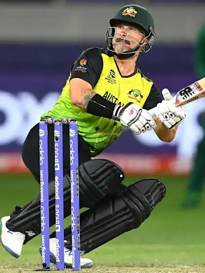 Matthew Wade's stunning hit | Bira 91 Six Days of Sixes
