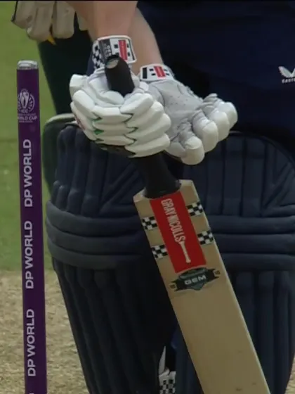 Emma Lamb - Wicket - England Women vs Pakistan Women