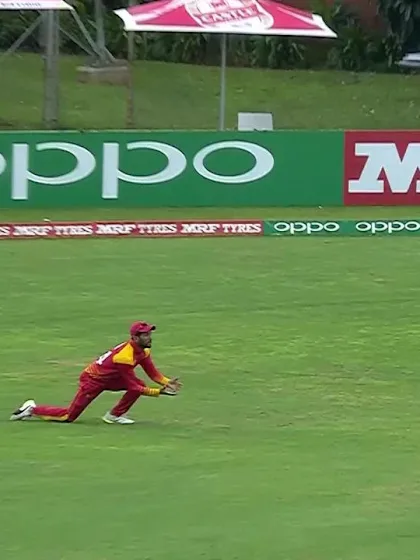 WATCH: Raza's superb catch to dismiss Hope
