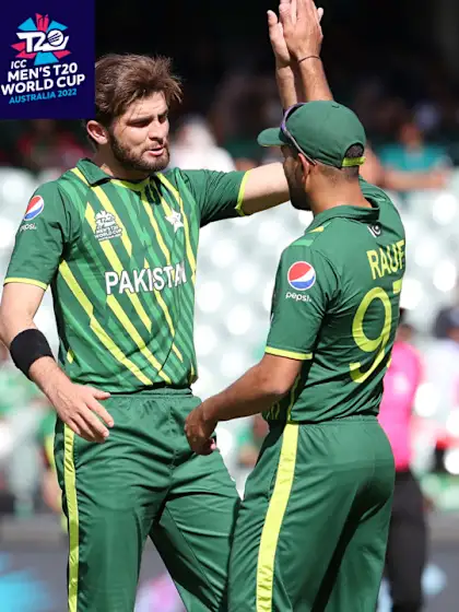 Pakistan hold off Bangladesh to seal semi-final spot | Match Highlights | T20WC 2022