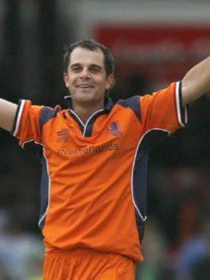 Squads confirmed for ICC World Cricket League Division 1