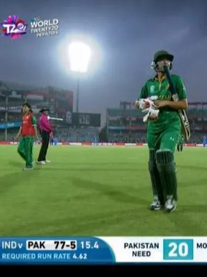 Asmavia Iqbal Wicket Fall IND V PAK Video ICC Womens WT20 2016