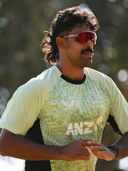 Injury sidelines New Zealand spinner for South Africa series