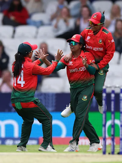 Ritu Moni takes a fine catch to dismiss Beth Mooney | Women's T20WC 2026