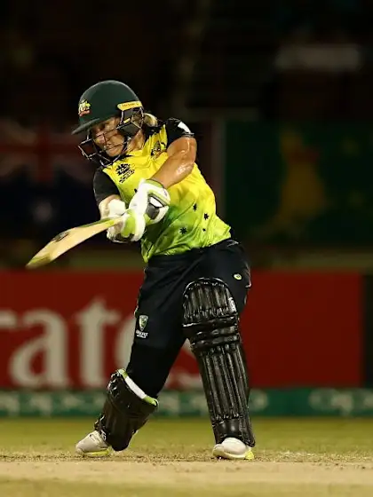 Alyssa Healy pushes New Zealand to the brink