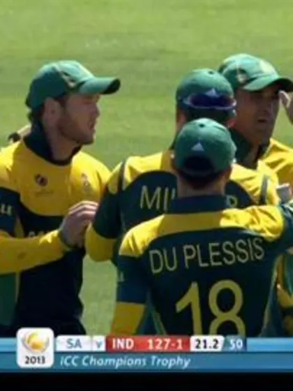 M1: Rohit Sharma Wicket