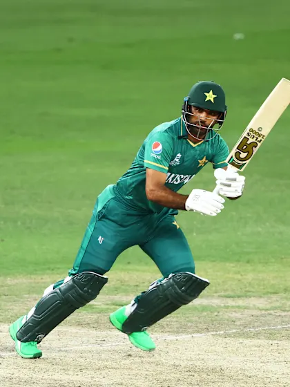 Fakhar Zaman launches back-to-back sixes in final over