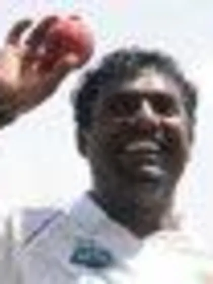 Murali chosen for farewell Australia tour