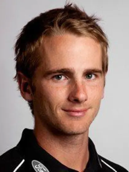 Chest infection delays Williamson's departure