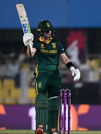 Wolvaardt's magnificent ton propels South Africa to 319 | Innings Highlights | CWC25