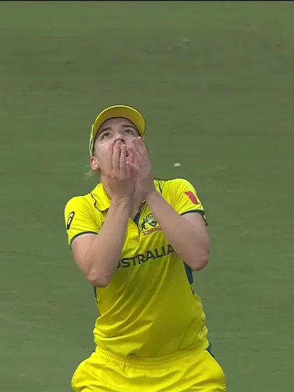 Nat Sciver-Brunt - Wicket - Australia Women vs England Women
