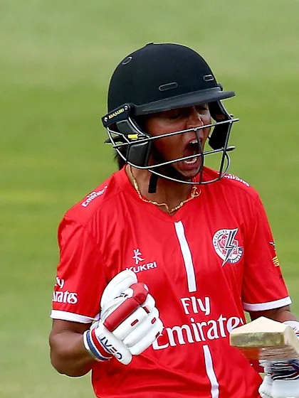 Harmanpreet Kaur half-century keeps Lancashire hopes alive