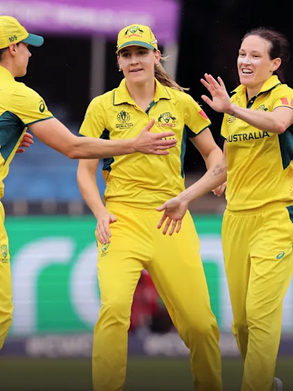 Australia put Proteas in early trouble | Powerplay Highlights | CWC25