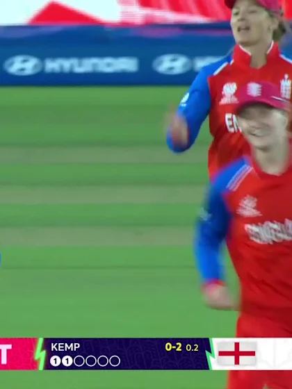 Annerie Dercksen - Wicket - England vs South Africa