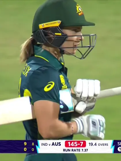 Logo of Sophie Molineux - Wicket - India vs Australia