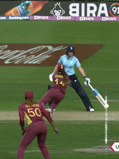 Logo of WICKET: Cross run out at non-striker's end