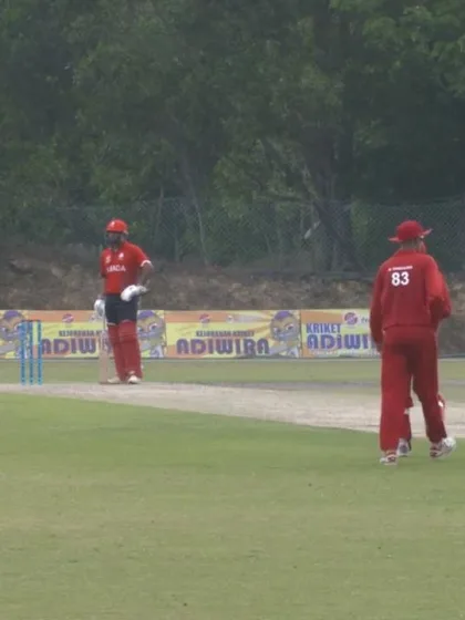 ICC CWC Challenge Group A – CAN v DEN: Run-out confusion between Canada batsmen