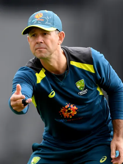 Ponting views short-ball troubles as a 'wake-up' call for Australia