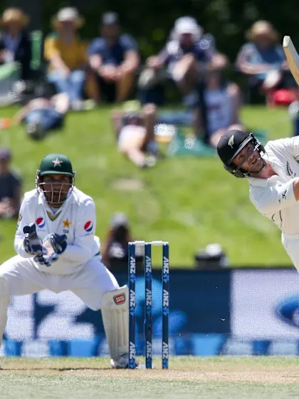 New Zealand saunters to eight-wicket win